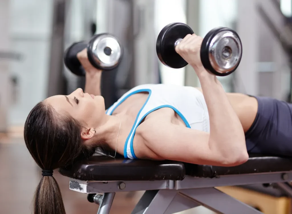 dumbell-bench-press-chest-routine-for-women-fitness-brother